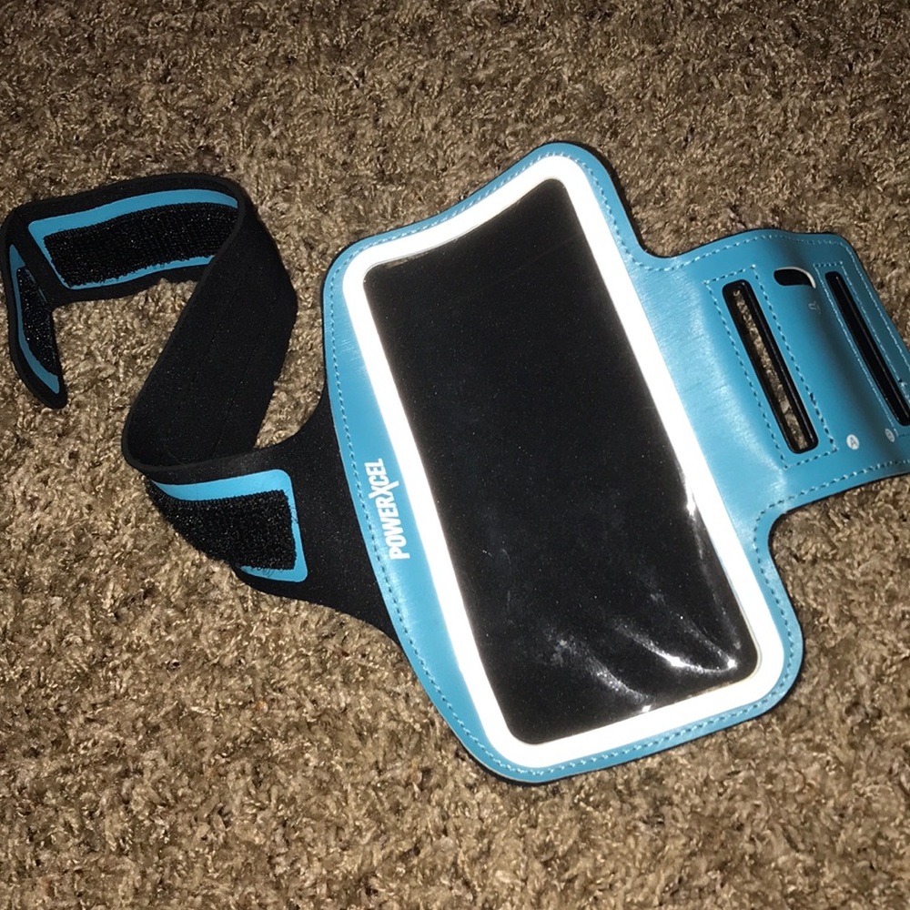 Workout holder for phone
